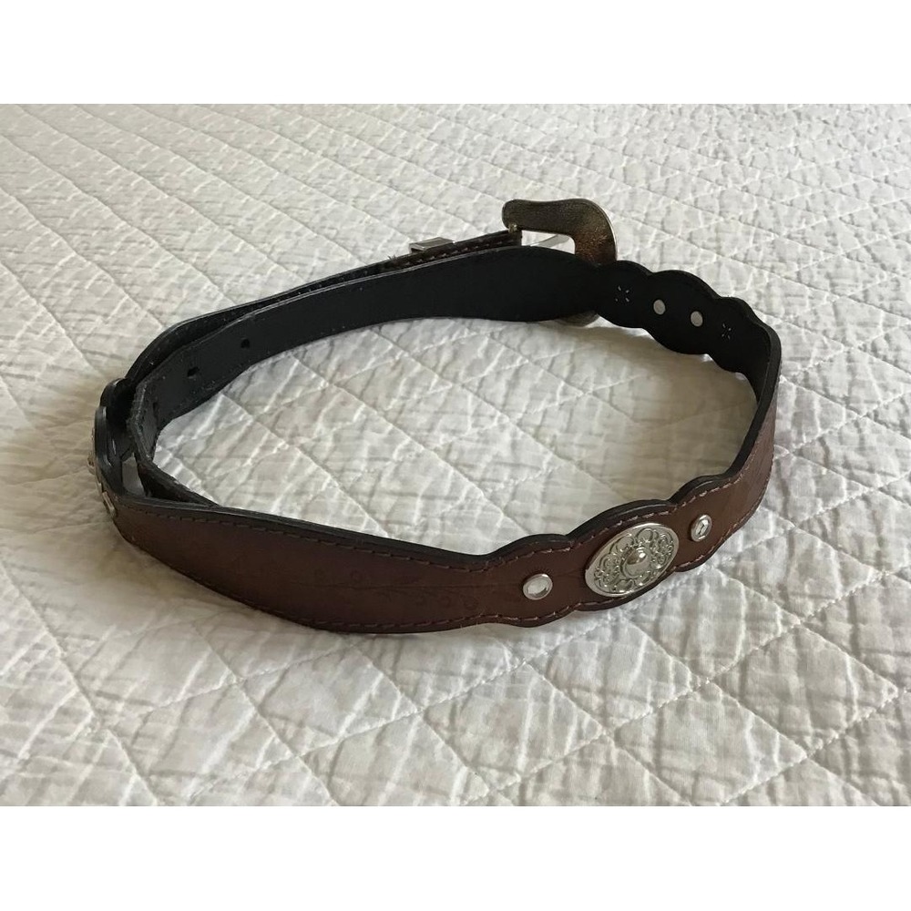 Brown Leather Women's Western Style Belt with Silver Concho